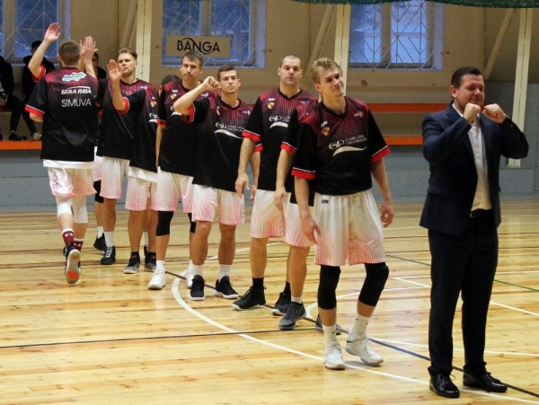 „Gargždų SC“ krepšininkai ir laimi, ir pralaimi