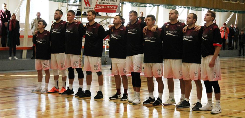 „Gargždų SC“ krepšininkai pergalingai debiutavo NKL pirmenybėse